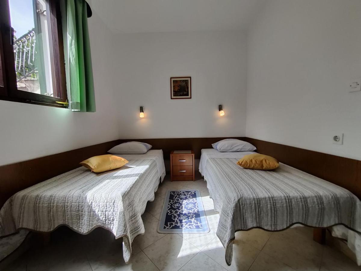 Apartment Ljubica Върсар Екстериор снимка