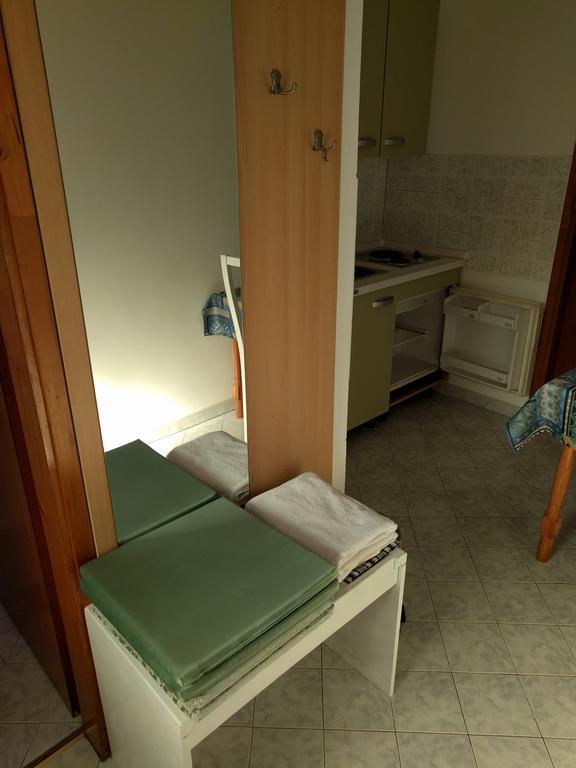 Apartment Ljubica Върсар Екстериор снимка